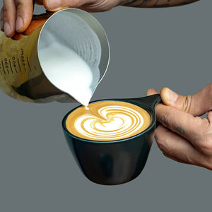 Porslin Svart Lino Enkel Cappuccino kopp med fat 5oz /15cl - Barista och Espresso